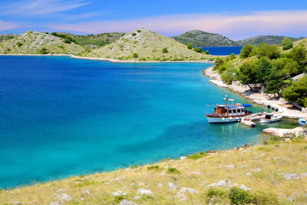 Stop at Katina Island